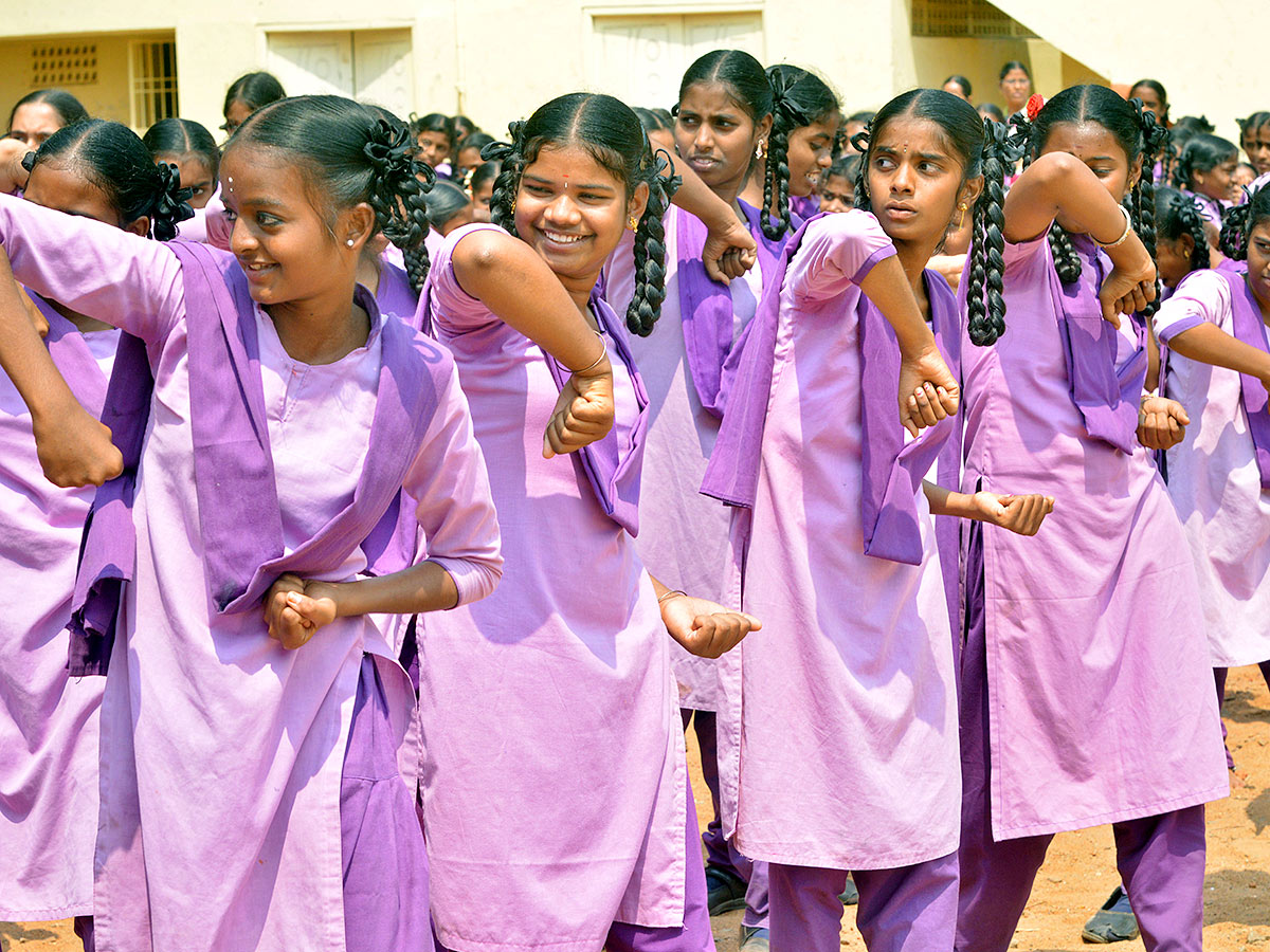 Self Defense Training For Girls In Vijayawada - Sakshi11