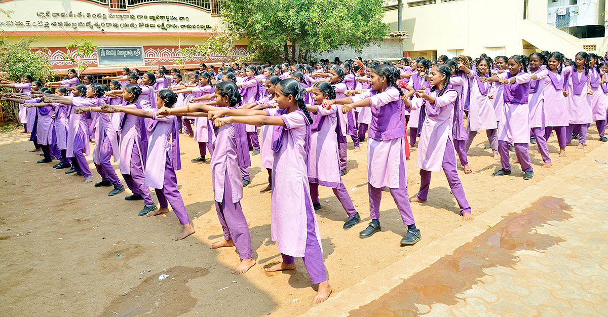 Self Defense Training For Girls In Vijayawada - Sakshi16