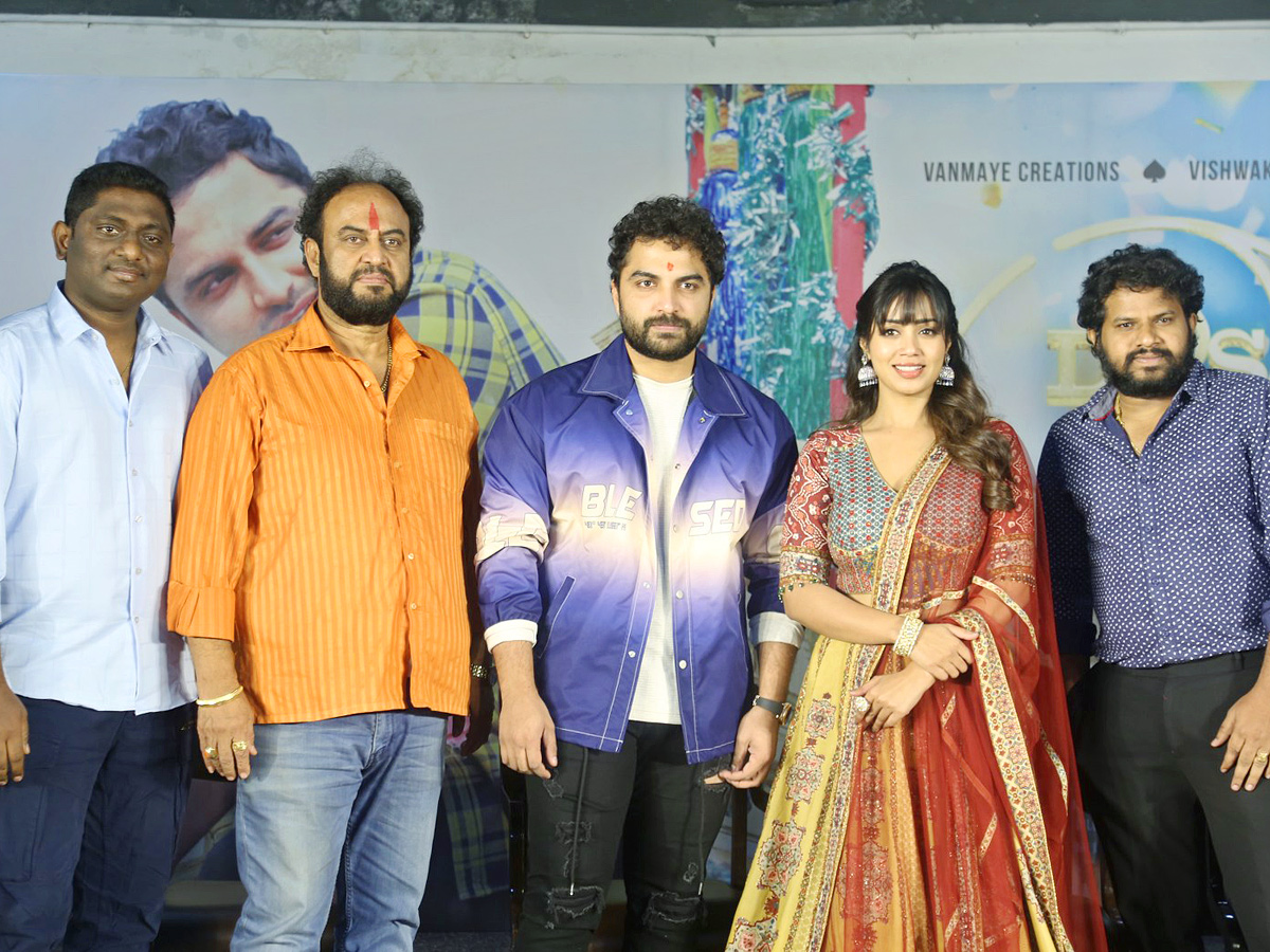 Das Ka Dhamki Movie Press Meet Photos - Sakshi5