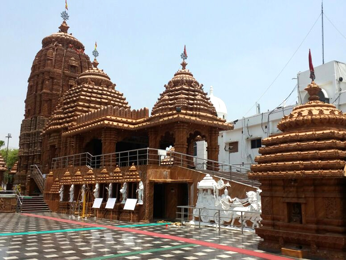 Most Famous And Spiritual Temples In Hyderabad Photos - Sakshi4