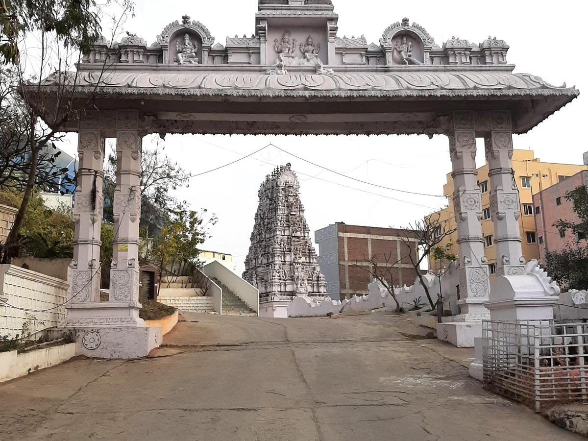 Most Famous And Spiritual Temples In Hyderabad Photos - Sakshi9