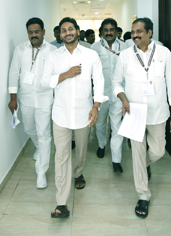 AP CM YS Jagan Cast his Vote for MLA Quota MLC Election 2023 - Sakshi6