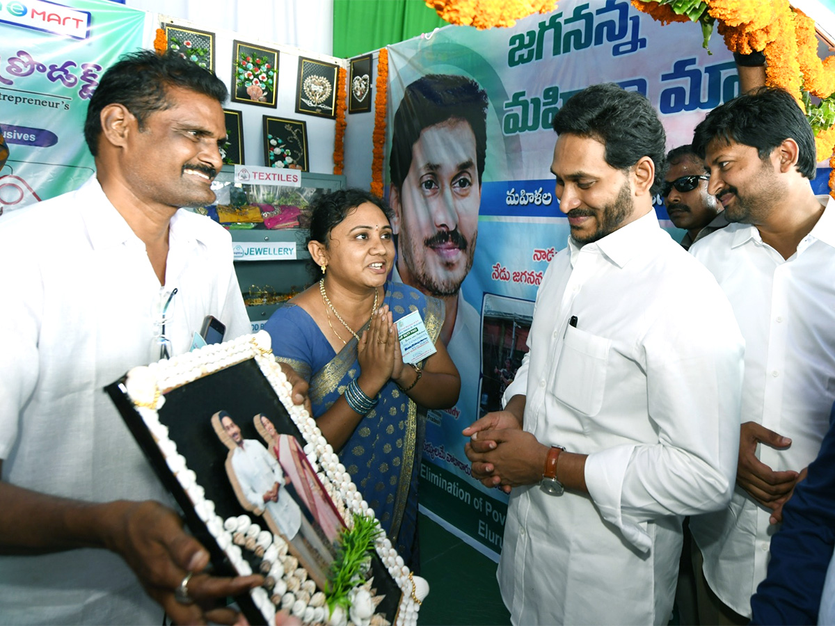 CM Jagan to Release YSR Asara Funds at Denduluru Photos - Sakshi6