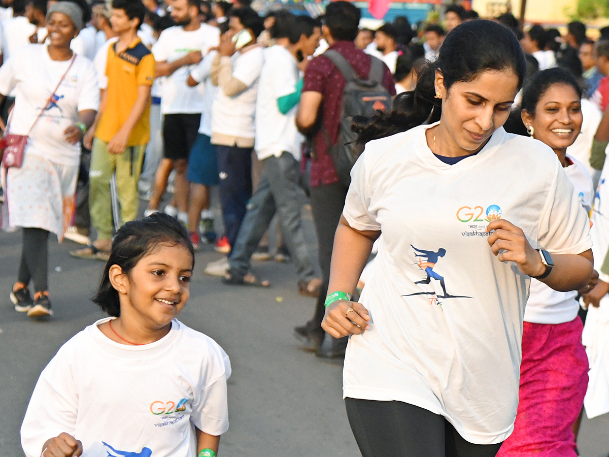 G-20 Marathon at RK Beach Visakhapatnam Photos - Sakshi3