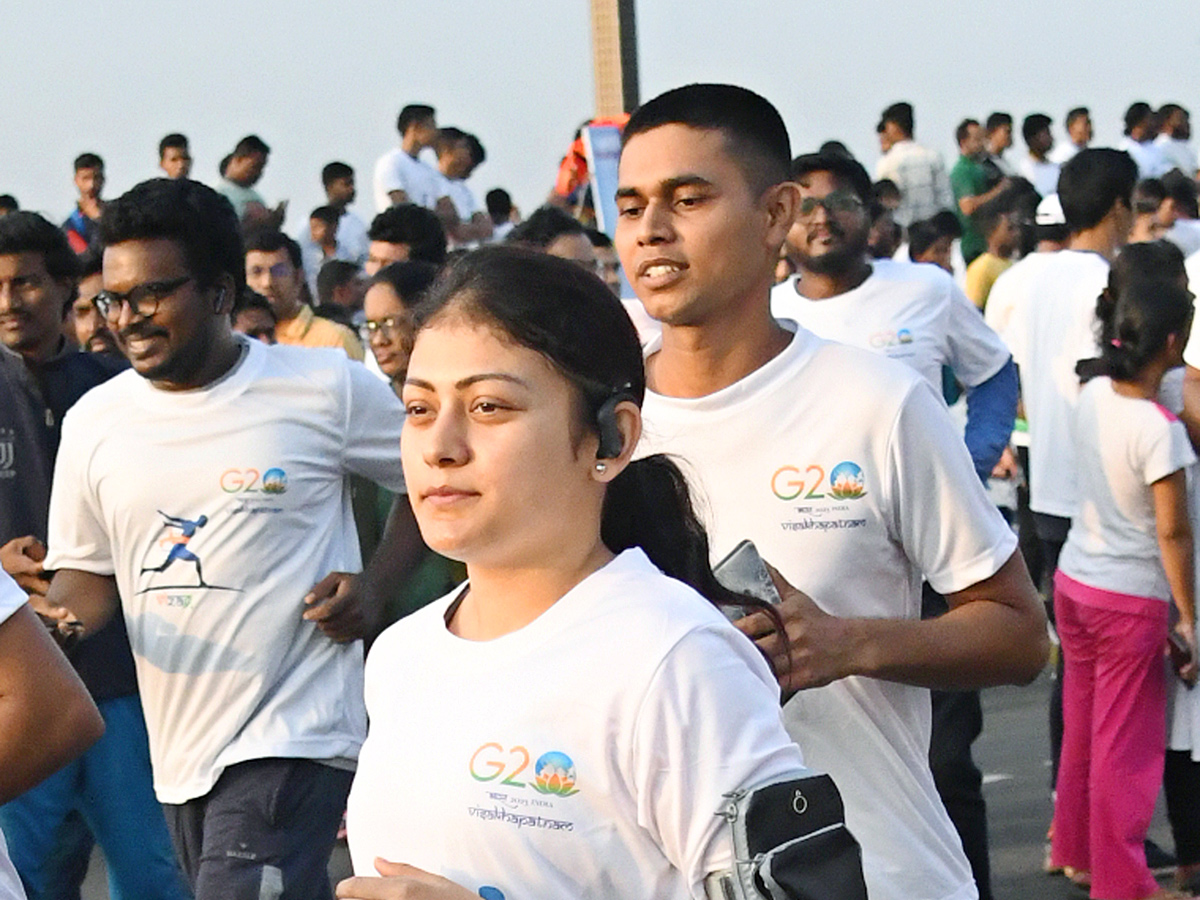 G-20 Marathon at RK Beach Visakhapatnam Photos - Sakshi9