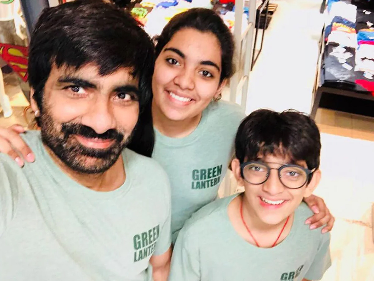 Mass Maharaja Ravi Teja Family Photos  - Sakshi8