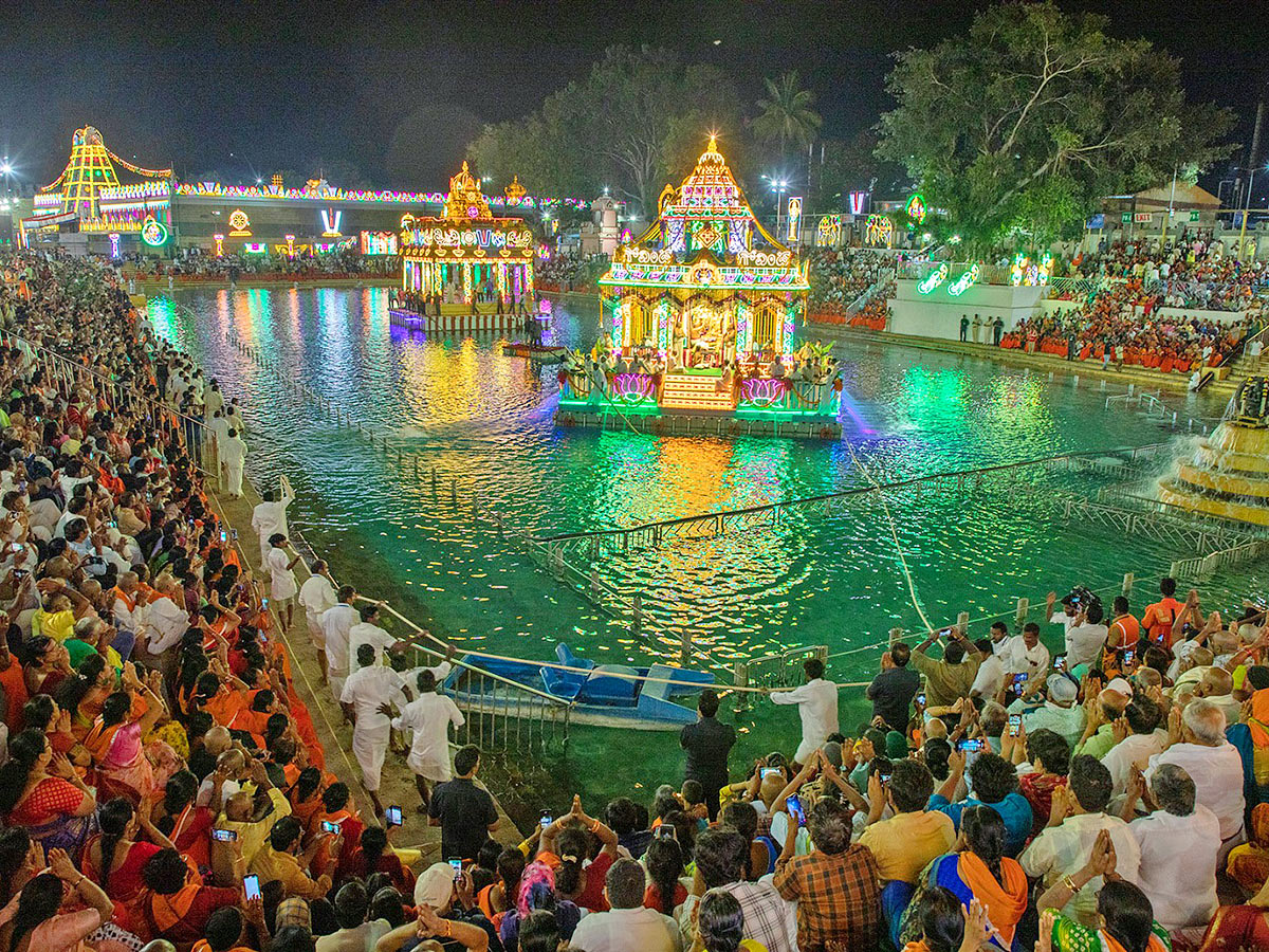 Srivari Salakatla Theppanotsavam in Tirumala - Sakshi4