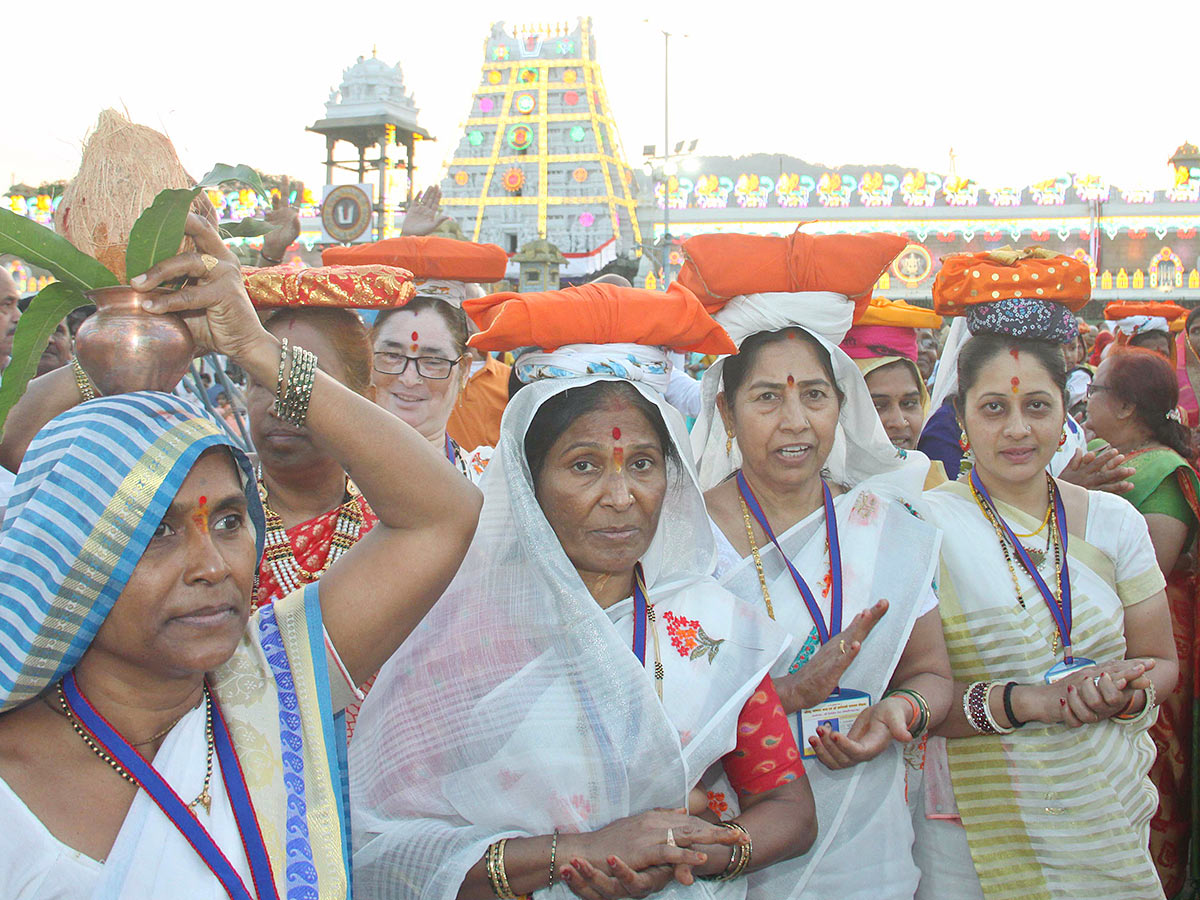 Srivari Salakatla Theppanotsavam in Tirumala - Sakshi6