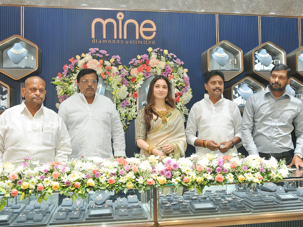 Actress Tamanna Visuals At Vizianagaram Photos - Sakshi10