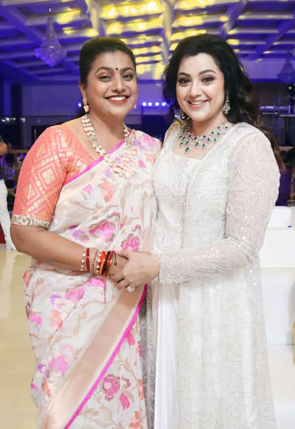 Meena 40 Event Rajinikanth Boney Kapoor Other Celebrities Pics - Sakshi10