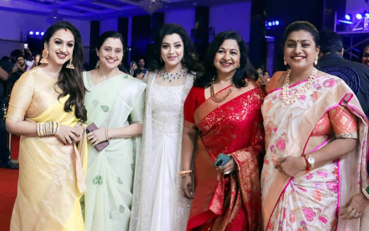 Meena 40 Event Rajinikanth Boney Kapoor Other Celebrities Pics - Sakshi3