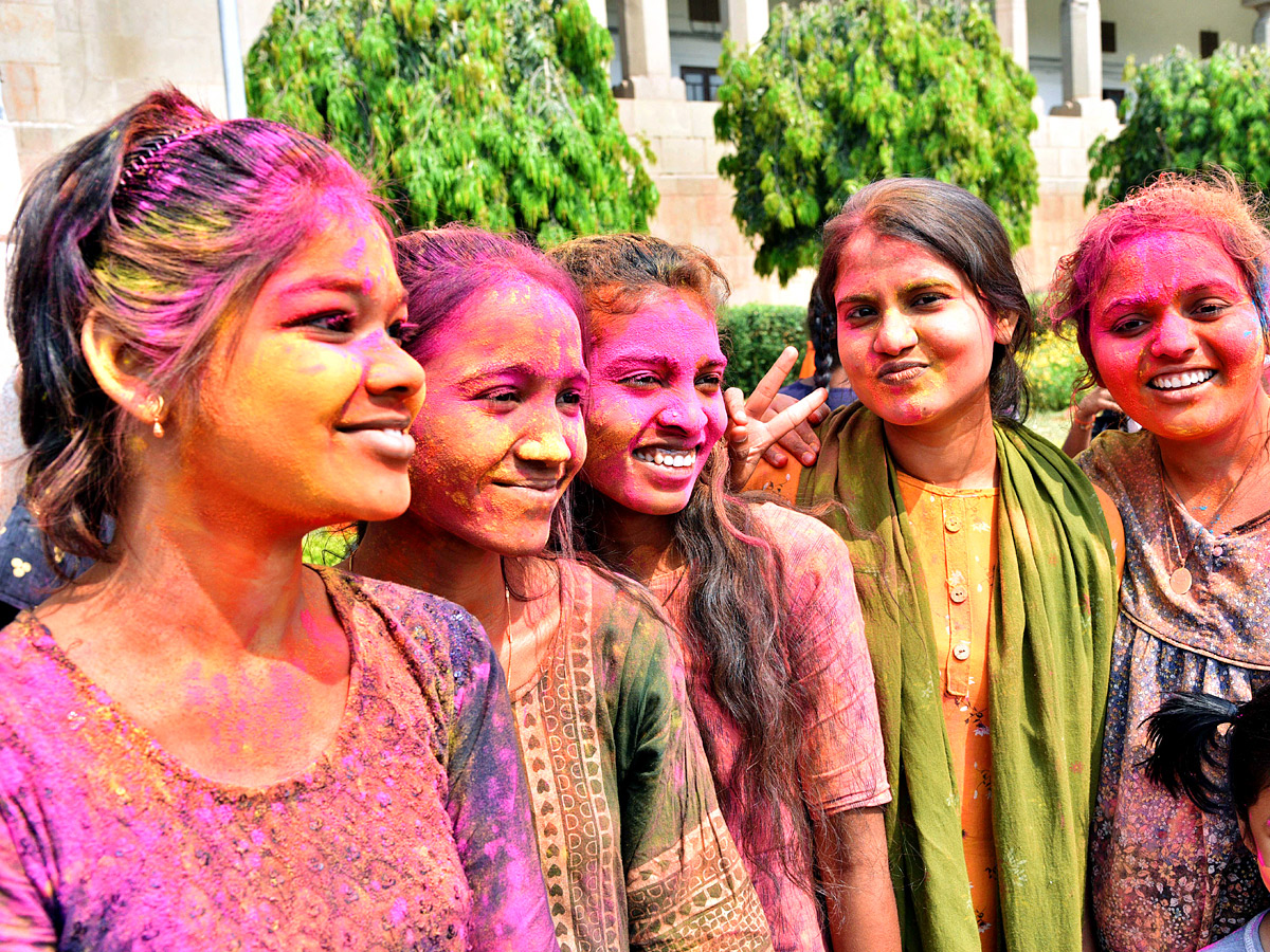 Holi Celebration in Hyderabad Photos - Sakshi15