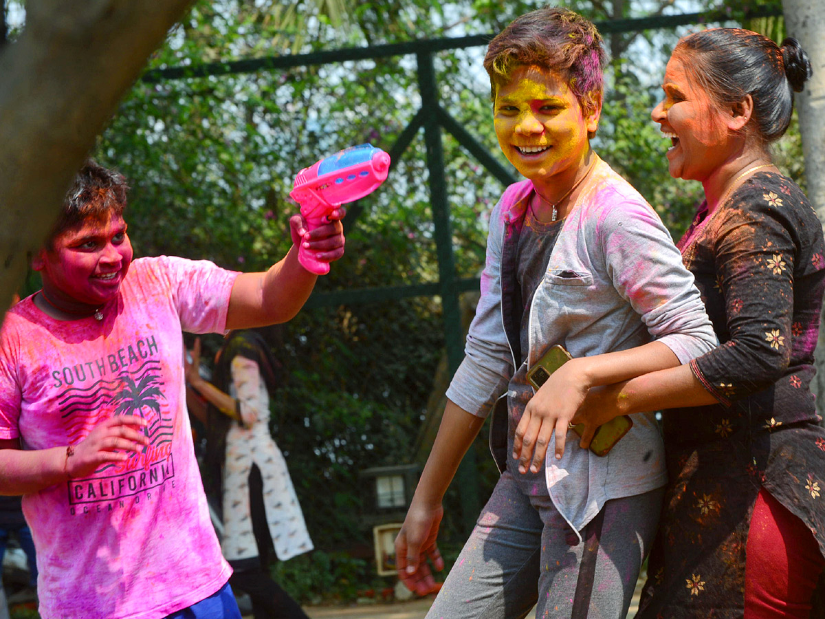 Holi Celebration in Hyderabad Photos - Sakshi19