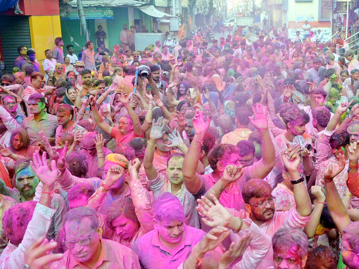 Holi Celebration in Hyderabad Photos - Sakshi25