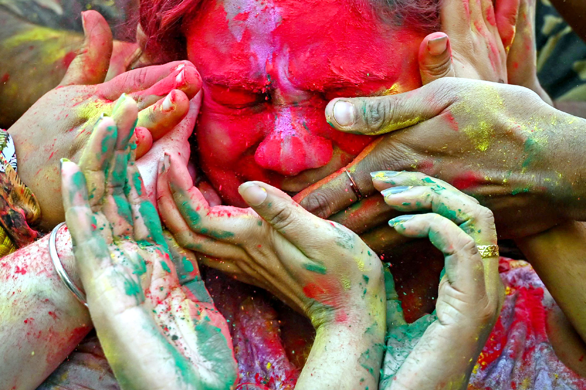 India celebrates Holi festival of colours - Sakshi6