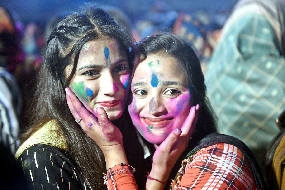 India celebrates Holi festival of colours - Sakshi12