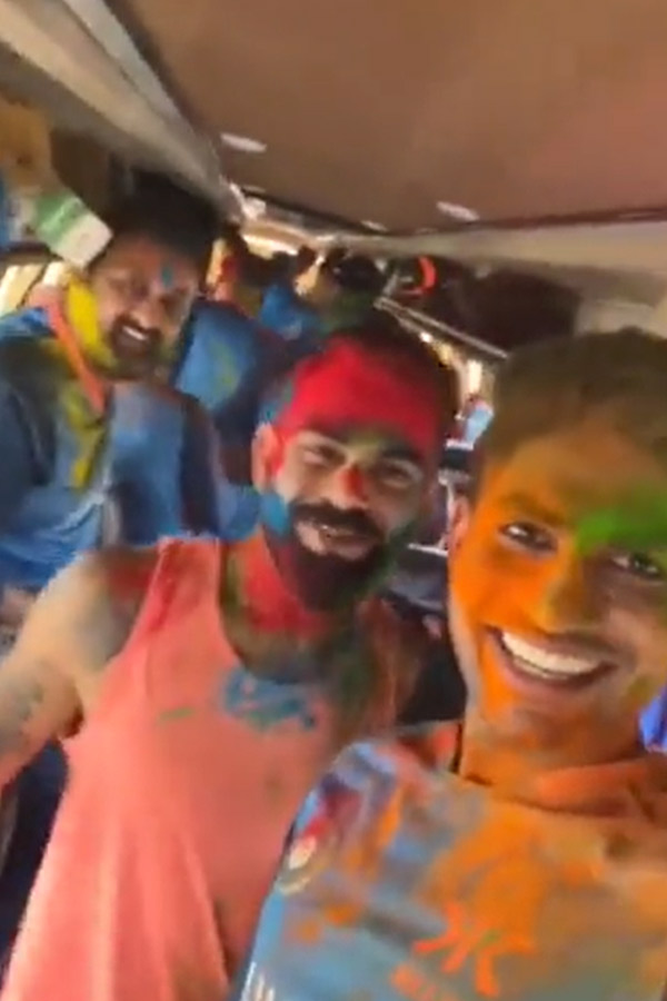 Team India celebrates Holi ahead of fourth Test Photos - Sakshi8