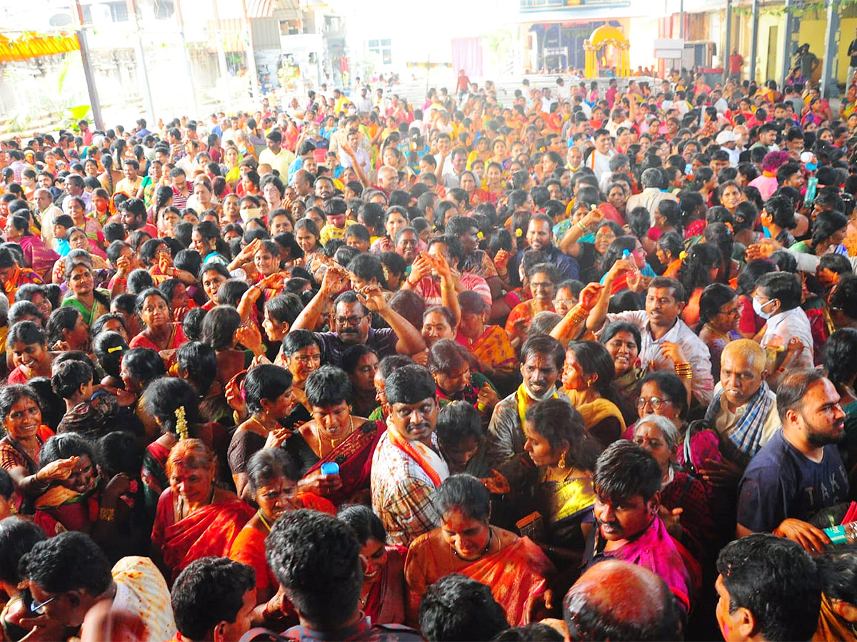 Vasanthotsavam at Bhadradri temple Photos - Sakshi7