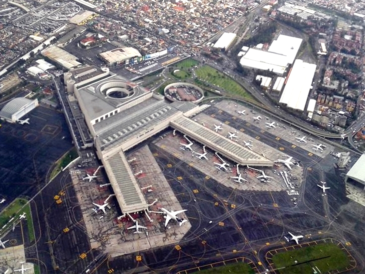 Top 10 International Airports In The World Photos - Sakshi4