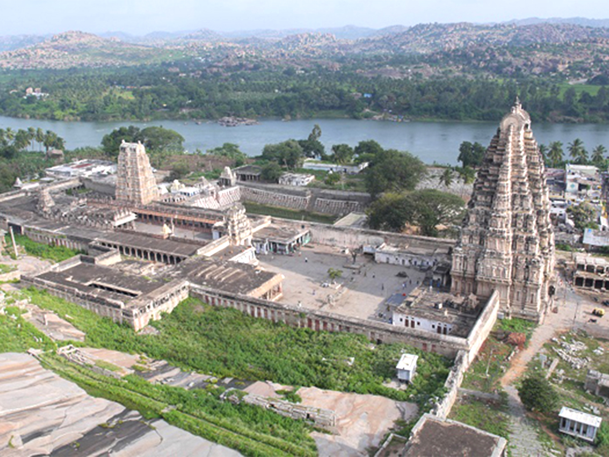 Top 10 Iconic Temples In India Photos - Sakshi6