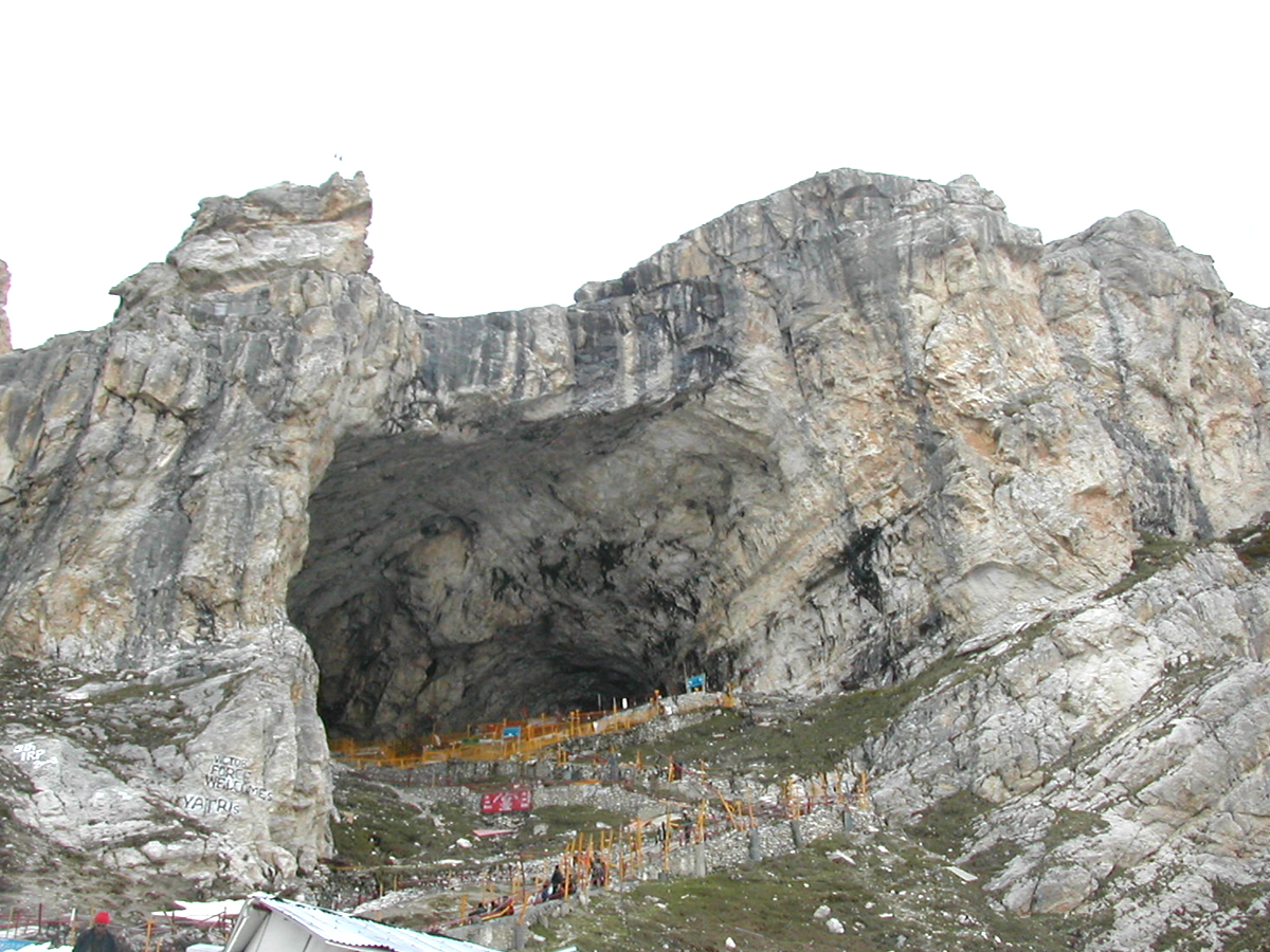 Top 10 Iconic Temples In India Photos - Sakshi11