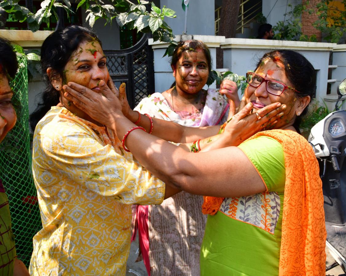 Happy Holi celebrations Nalgonda - Sakshi7