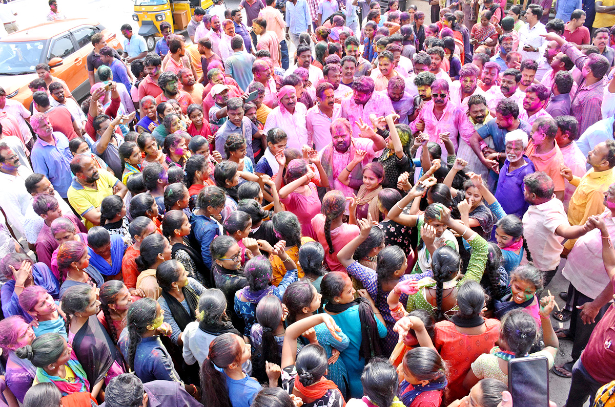 Happy Holi celebrations Nalgonda - Sakshi20