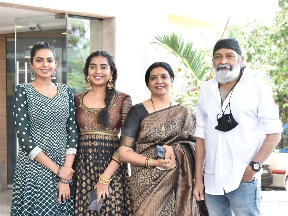 Womens Day 2023: Shivani, Aishwarya Rajesh Other Heroines Come From Hero Families - Sakshi2