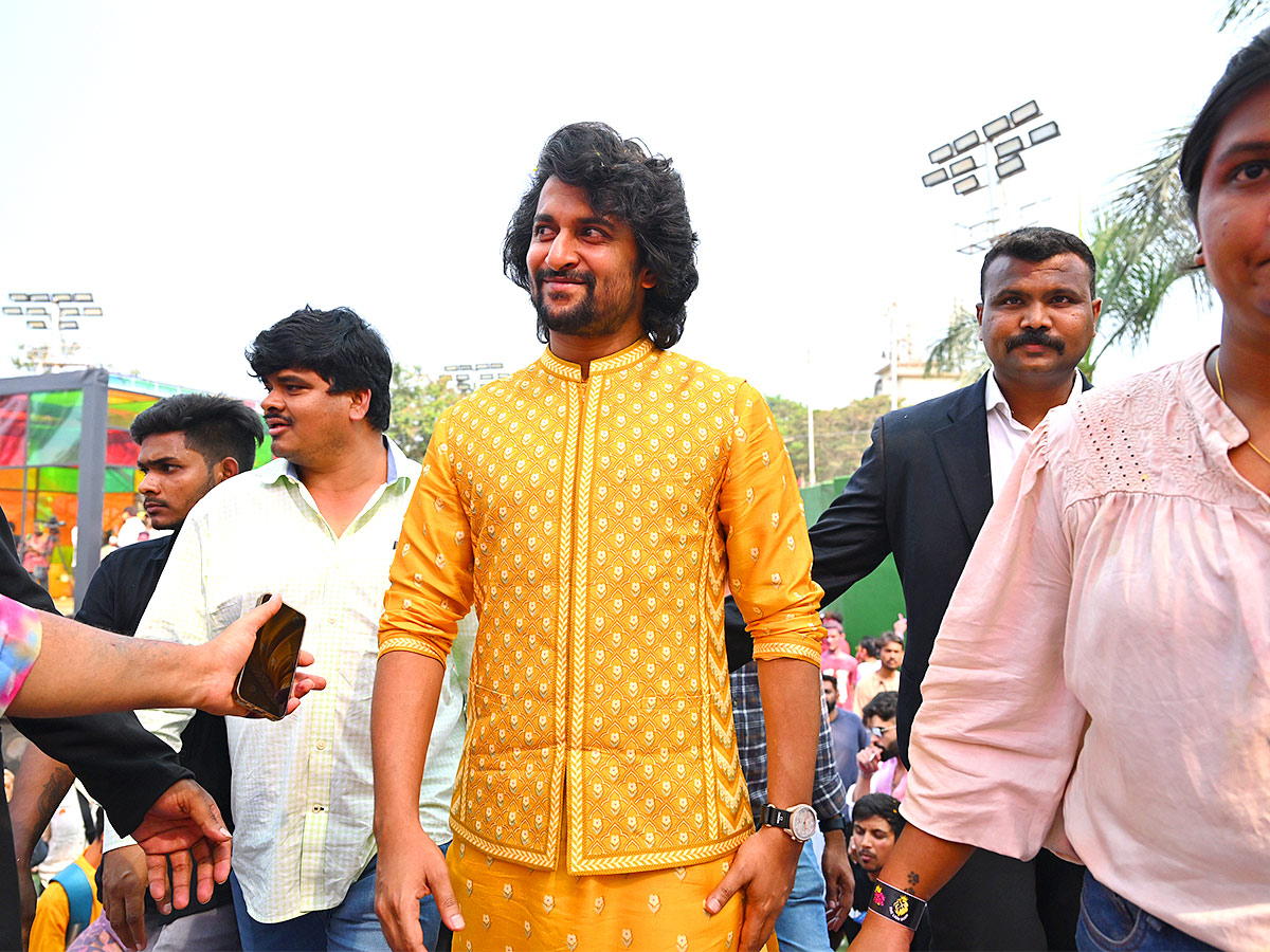 Nani In Mumbai For Dasara Hindi Promotions HD Photos - Sakshi30