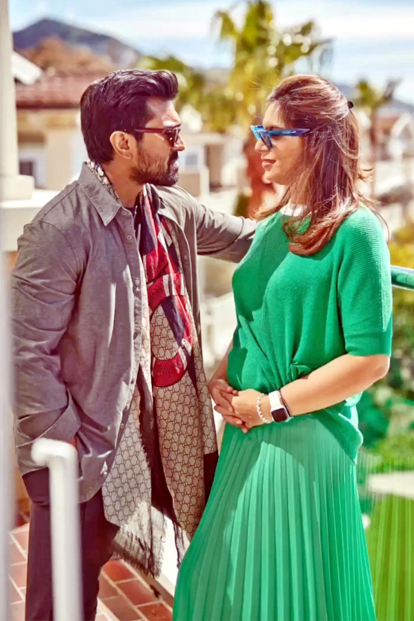 Global Star Ram Charan Cute Moments With Upasana in USA - Sakshi9