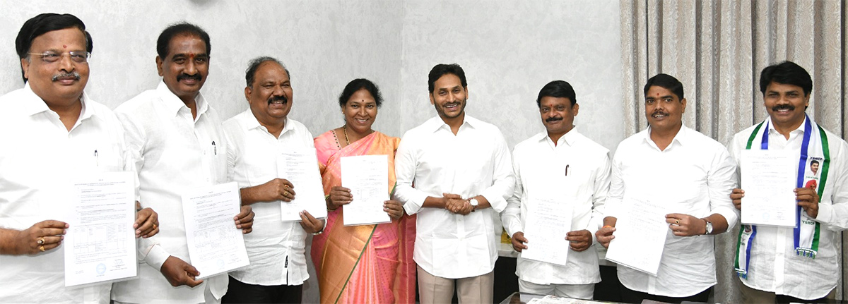 CM Jagan Gave Election B Forms To MLC Candidates In AP - Sakshi9