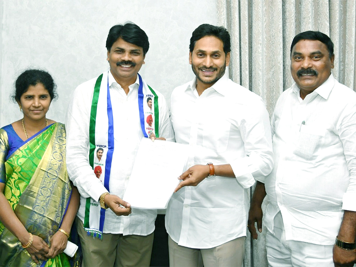 CM Jagan Gave Election B Forms To MLC Candidates In AP - Sakshi3