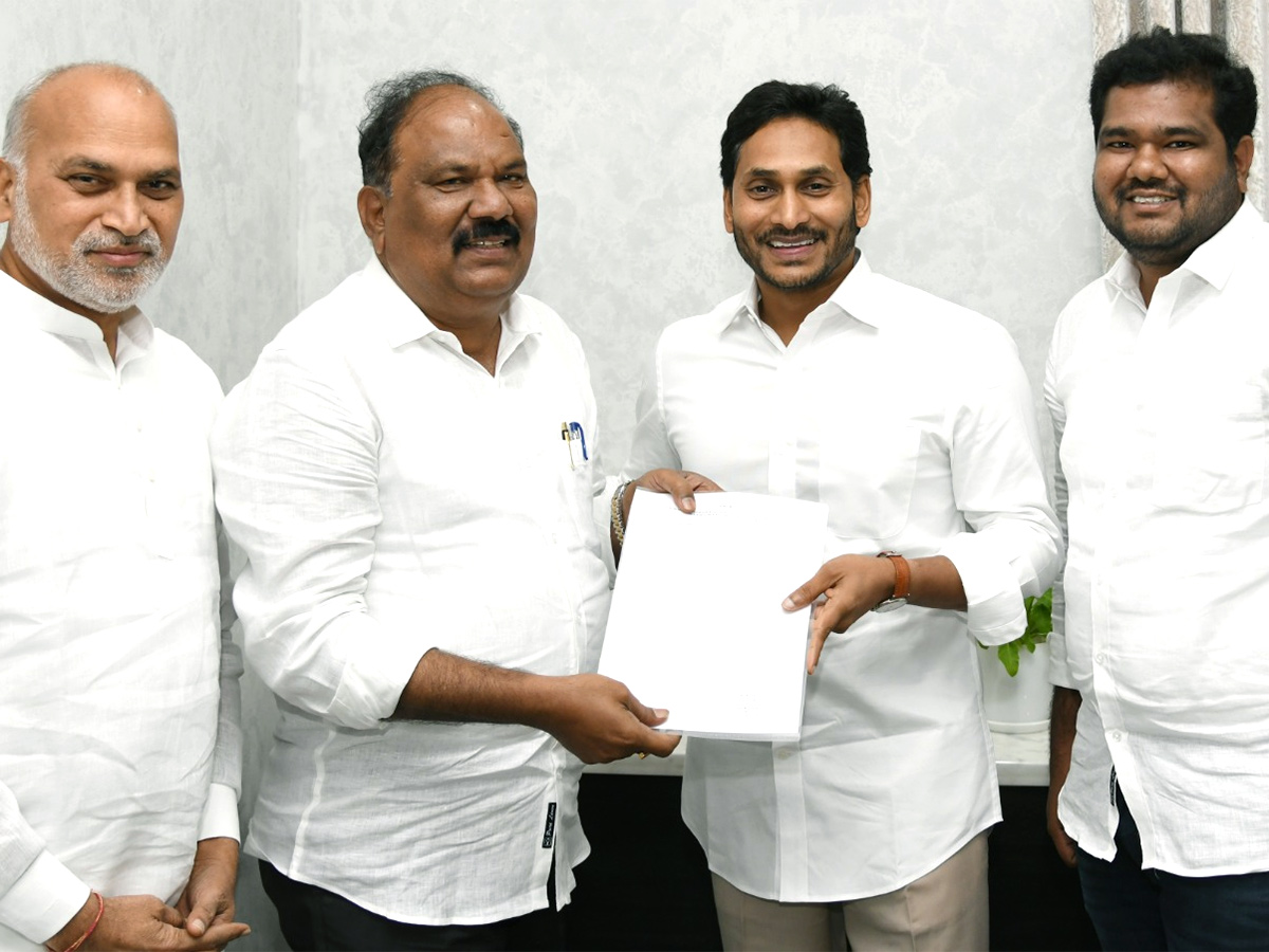 CM Jagan Gave Election B Forms To MLC Candidates In AP - Sakshi6