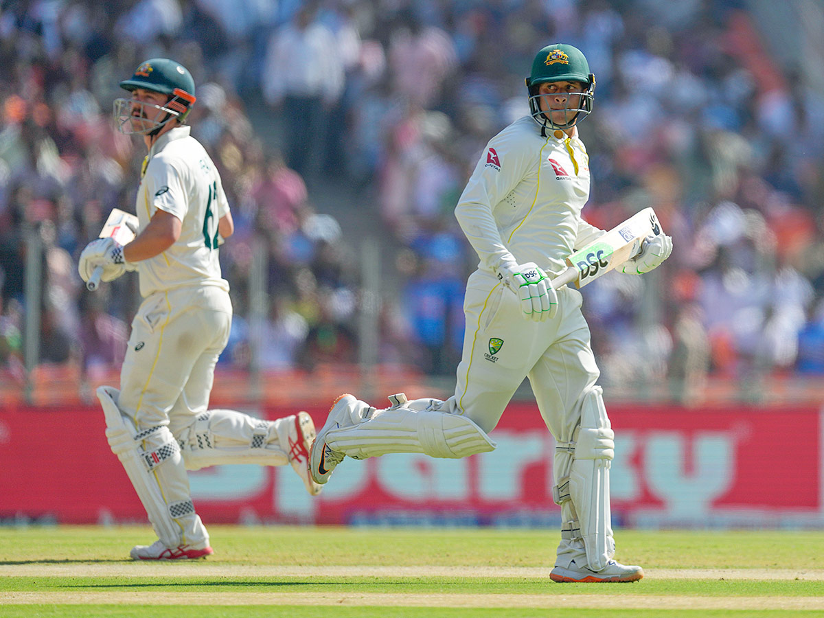 PM Modi And Australian PM Anthony Watch India Australia Fourth test - Sakshi20