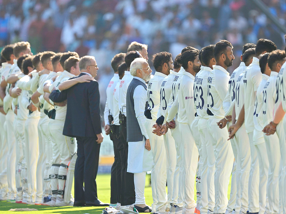 PM Modi And Australian PM Anthony Watch India Australia Fourth test - Sakshi6