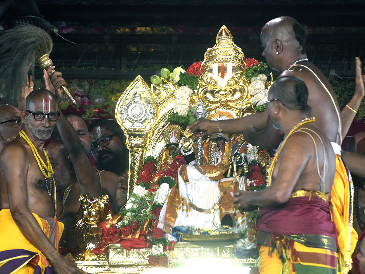 Grand Celebration of Lord Rama Pattabhishekam held at Bhadradri - Sakshi11