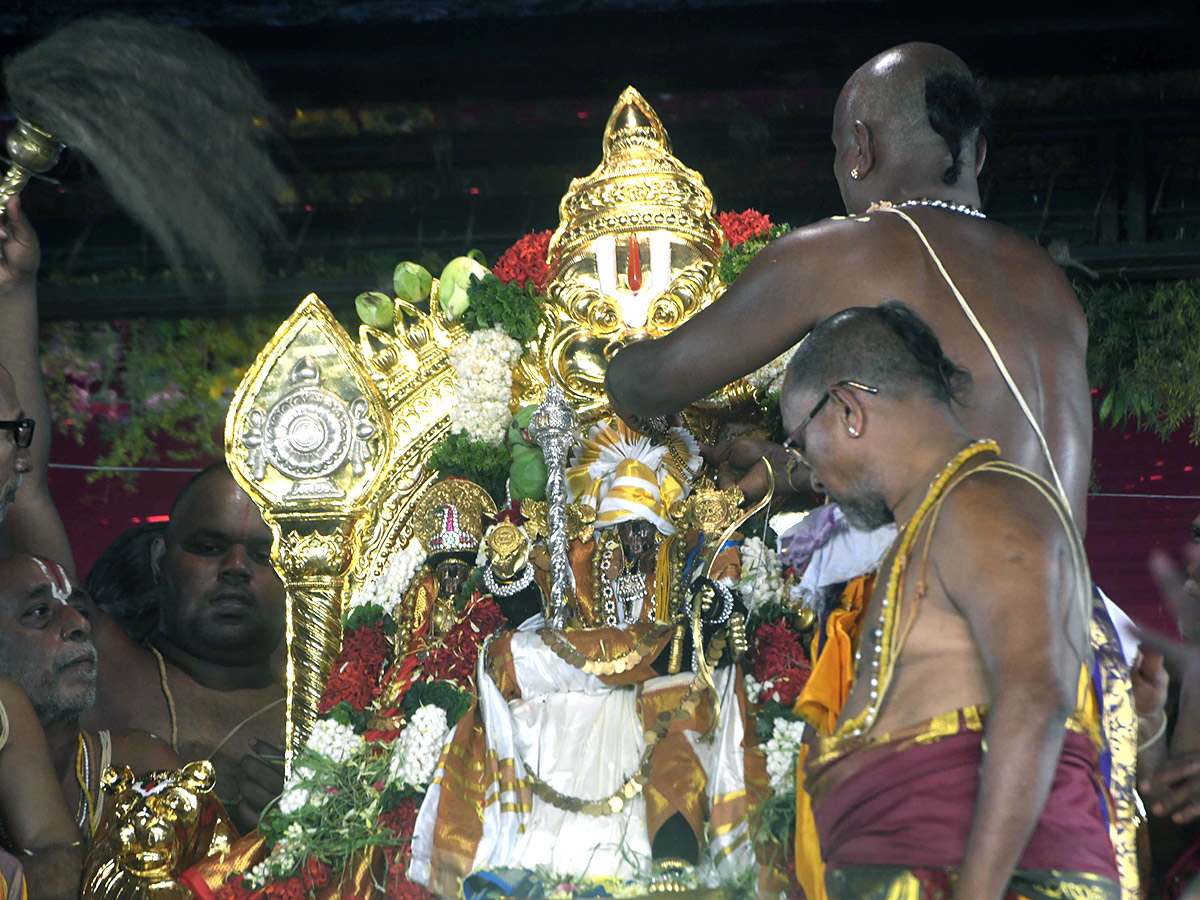 Grand Celebration of Lord Rama Pattabhishekam held at Bhadradri - Sakshi38