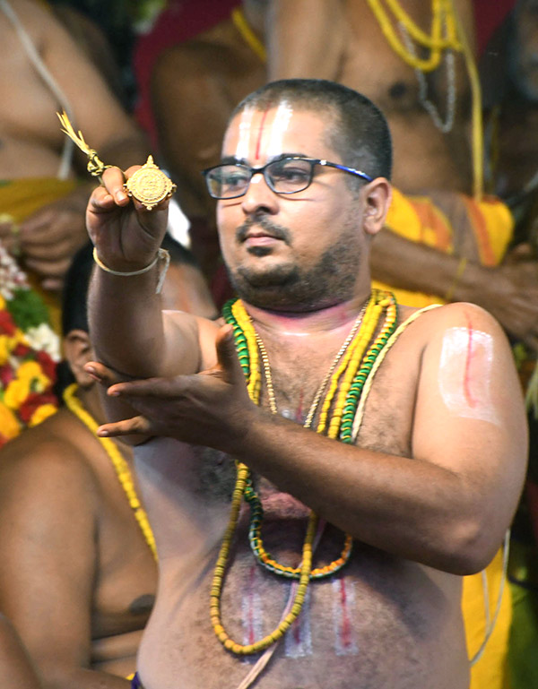 Grand Celebration of Lord Rama Pattabhishekam held at Bhadradri - Sakshi40