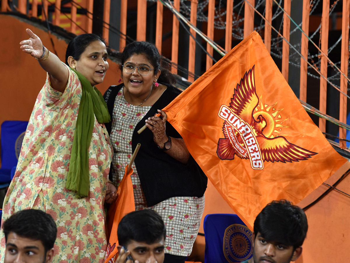 Sunrisers Hyderabad and Punjab Kings IPL 2023 Cricket Match Photos - Sakshi42