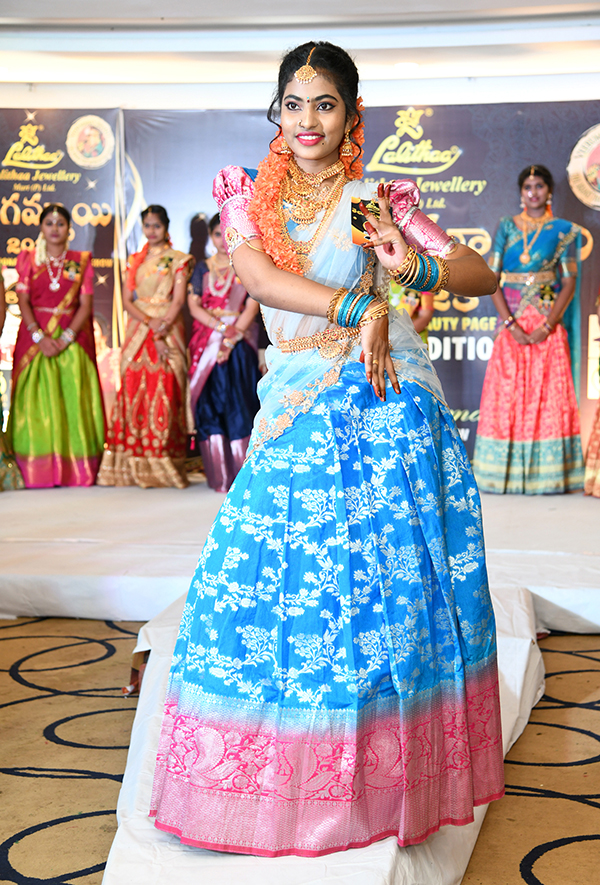 Telugu Ammayi Auditions at Visakhapatnam - Sakshi6