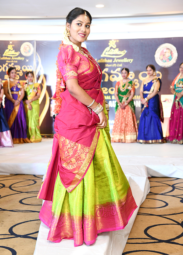 Telugu Ammayi Auditions at Visakhapatnam - Sakshi7