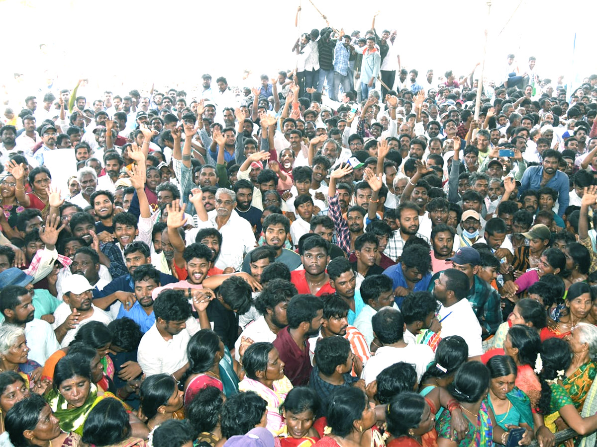 YSR Ebc Nestham: Cm Jagan Markapuram Tour Photos - Sakshi14