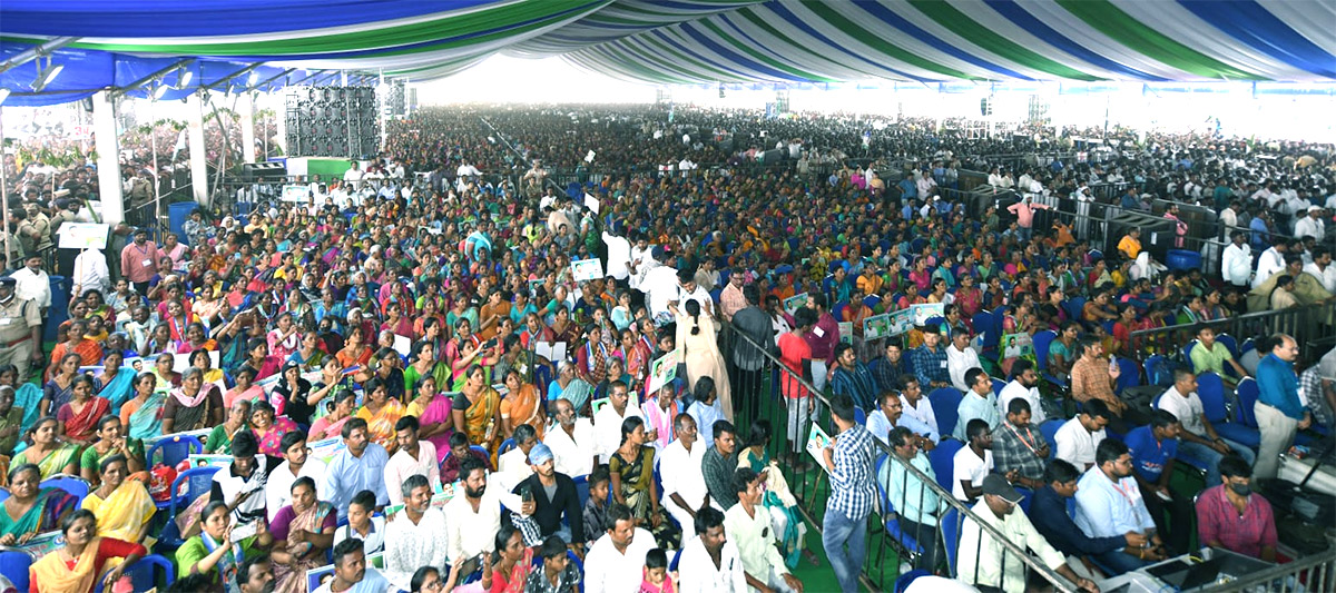 YSR Ebc Nestham: Cm Jagan Markapuram Tour Photos - Sakshi7