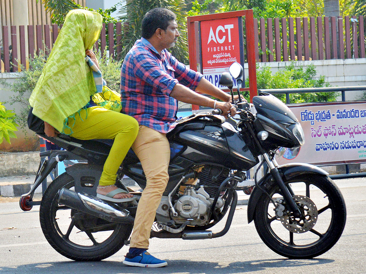 Severe Heat Waves In Telangana And AP Photos - Sakshi6