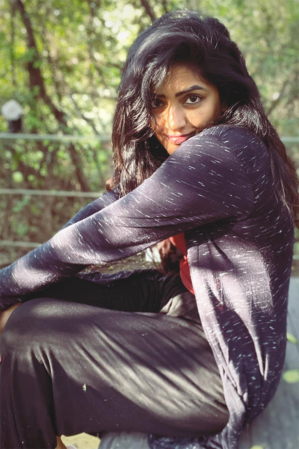 Actress Eesha Rebba Photos - Sakshi20