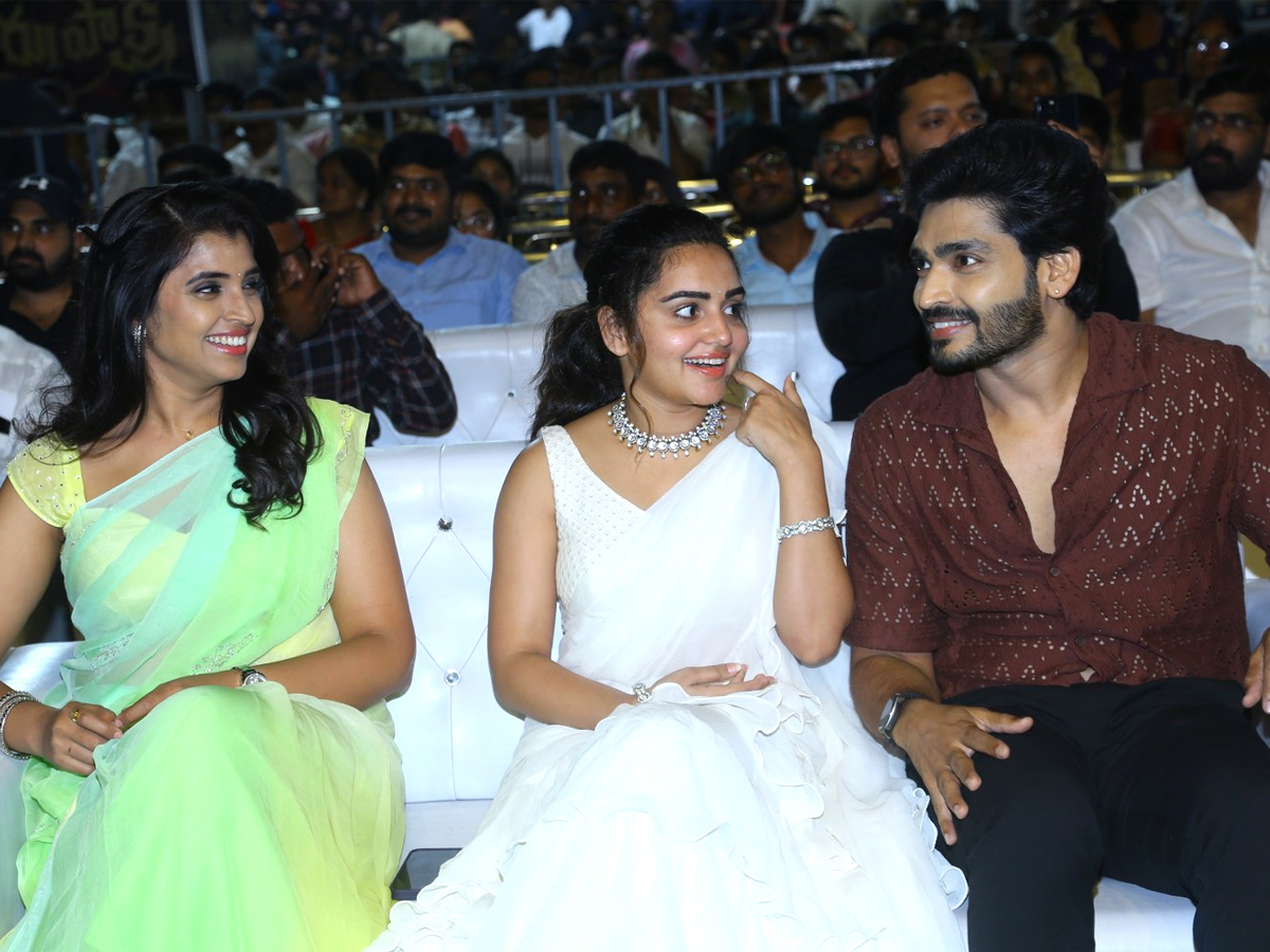 Virupaksha Movie Pre Release Event Photos - Sakshi7