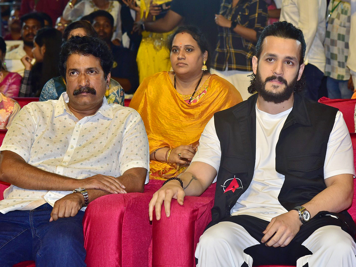 Agent trailer launch event Photos - Sakshi6