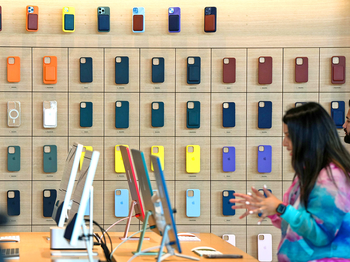 Apple BKC Store First Look in Mumbai Photos - Sakshi18