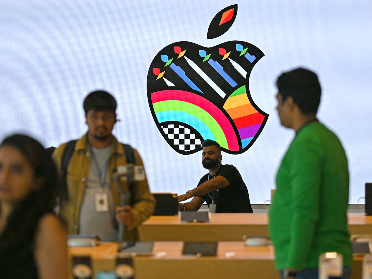 Apple BKC Store First Look in Mumbai Photos - Sakshi2