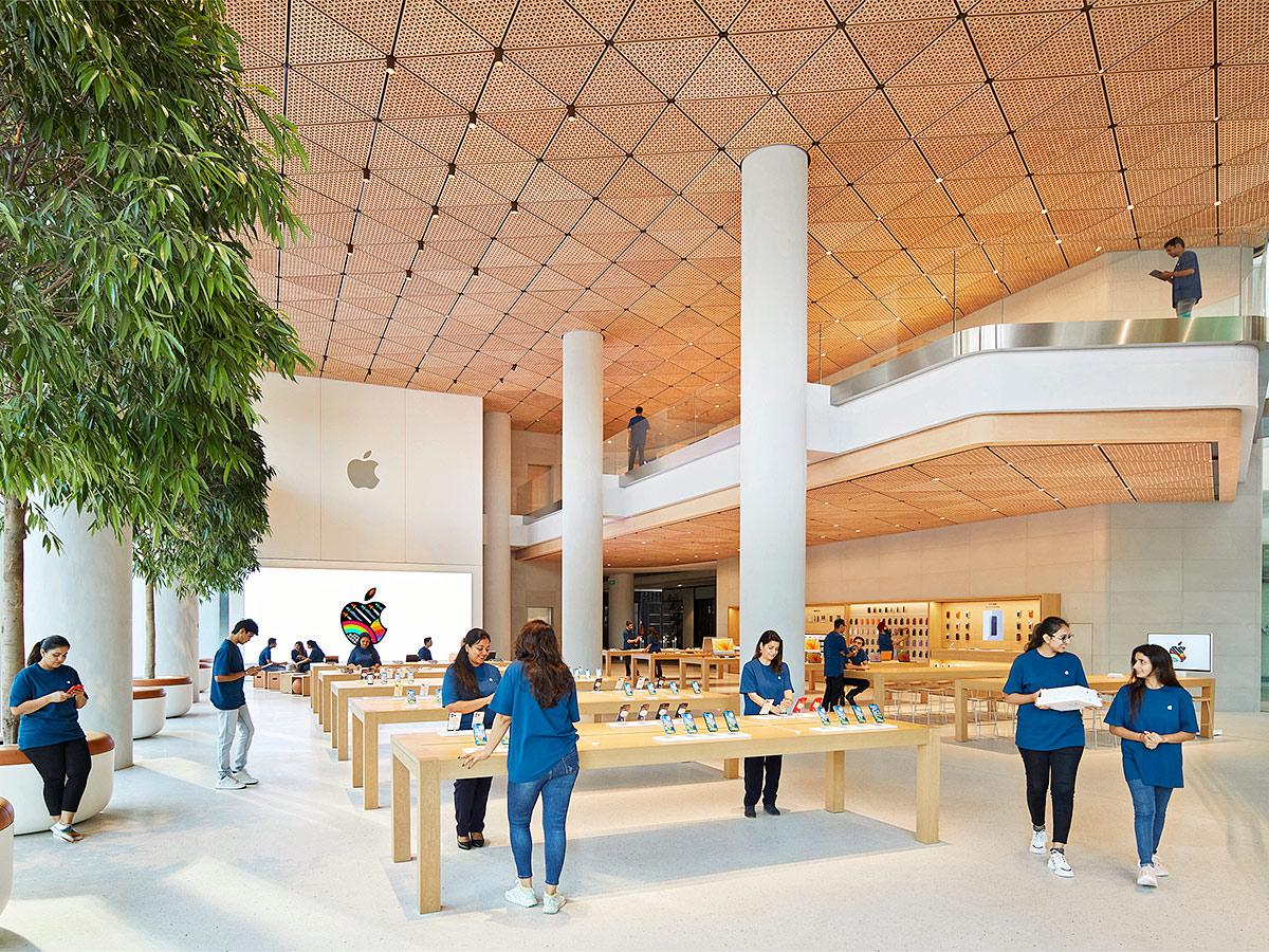 Apple BKC Store First Look in Mumbai Photos - Sakshi33